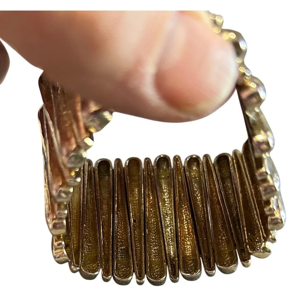 Vintage Gold‎ Tone Wide Stretch Bracelet – Chunky Ribbed Tube Design